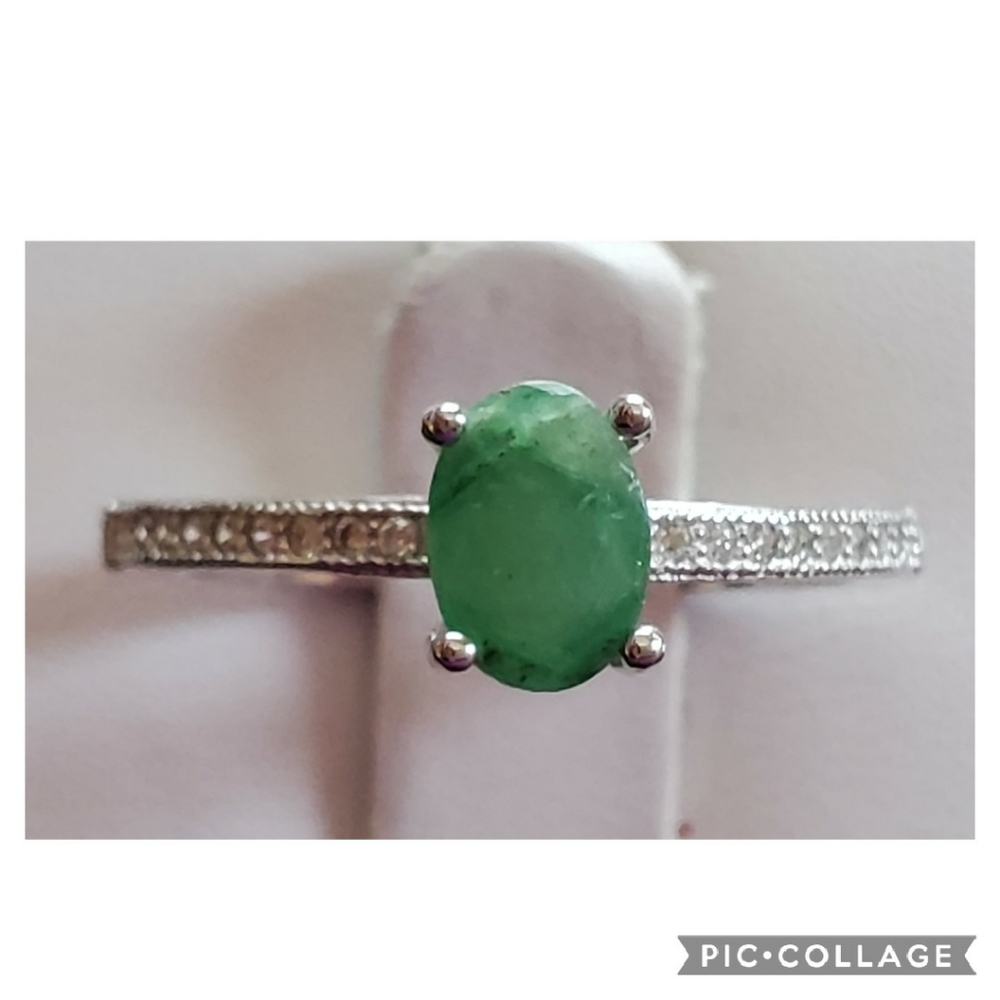 Genuine 1.15ct Columbian Emerald Ring Size 7